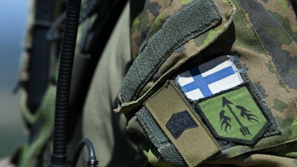 ФИНСКА ОТВОРИЛА ЗАШТИТНУ ОГРАДУ: 200 километара жице дуж границе са Русијом