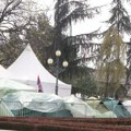 Godinu i po dana Ćacilenda: Kako je zaštićeni spomenik prirode pretvoren u kamp pristalica vlasti