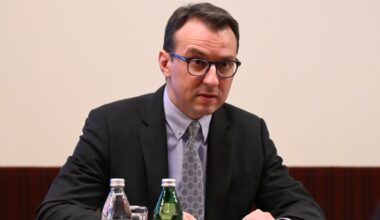 “Hapse Srbe po etničkom ključu da bi ih proterali!” Petković na sastanku sa predstavnikom UN skrenuo pažnju na situaciju u Zubinom Potoku