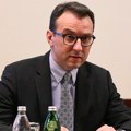 "Hapse Srbe po etničkom ključu da bi ih proterali!" Petković na sastanku sa predstavnikom UN skrenuo pažnju na situaciju u…