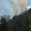 "IIjušin" i helikopteri MUP gase vatru na Suvoj planini: U Srbiji aktivna 44 požara na otvorenom