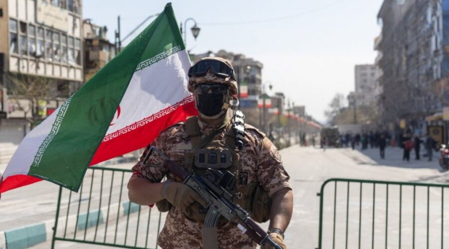 IRANSKI KOMANDANT ZAPRETIO: Spremni smo za “neprijateljsku agresiju”
