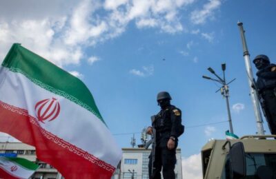 Iran raspoređuje trupe na granici