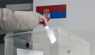 Iznenađenje: Radikali uz Vučića – Naslovi.net