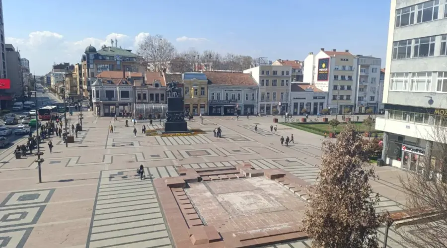 Još jedan topao dan u Nišu, u petak stiže zahlađenje