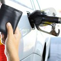 Još najmanje 7 dana akcize na gorivo 25% manje, u Srbiji bez skoka cena