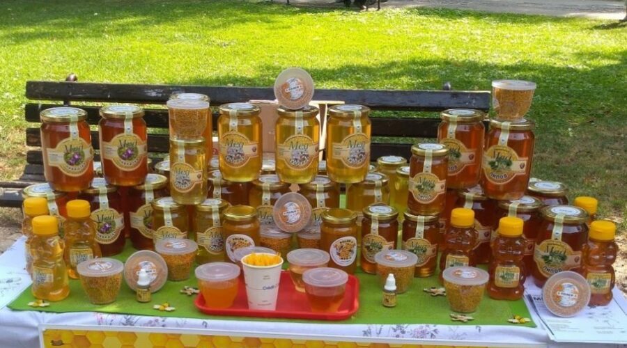 Jubilarna izložba pčelarskih proizvoda i opreme