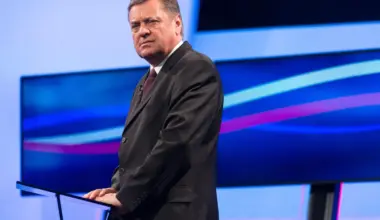 KRIK: Sin gradonačelnika Ljubljane dobio srpsko državljanstvo, prijavljen na adresi Vučićevog kuma Nikole Petrovića