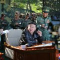 Kim pokazao zube; Severna Koreja ispalila više balističkih raketa FOTO