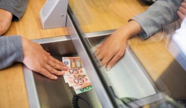 Koliki je kurs evra danas u Srbiji? Ovo su vrednosti po kojim menjačnice prodaju valute