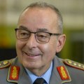 Komandovao jedinicom u sastavu KFOR-a na Kosovu: Ko je Karsten Brojer, nemački general, koji je postavljen na čelo najvišeg…