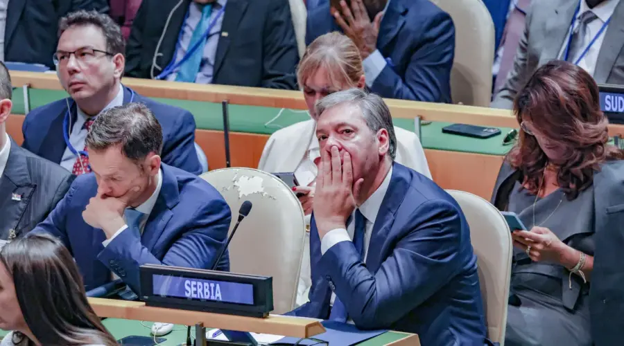 Kome je i kakvu poruku poslao Aleksandar Vučić kad je rešio da ostane u sali tokom govora Benjamina Natanjahua