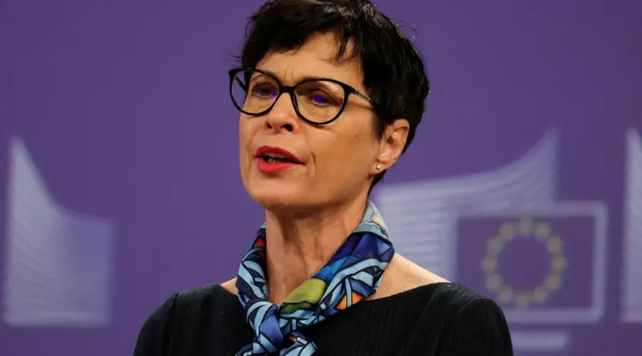 Kos: Prisustvo srpskih zvaničnika na sahrani Mladića za žaljenje, neuspeh u suočavanju sa mračnim poglavljem