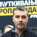 Kreni- promeni najavio protest ispred Trećeg OJT, zbog puštanja Šapića nakon što je njihovoj odbornici polomio nos