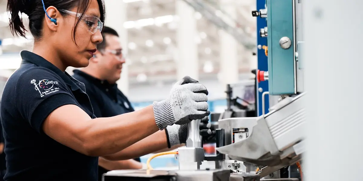 kriza-auto-industrije-udara-svajcarsku:-bez-posla-ostaje-640-radnika kriza-auto-industrije-udara-svajcarsku:-bez-posla-ostaje-640-radnika