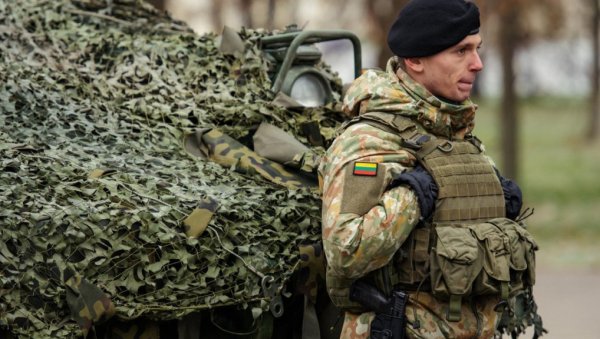 ЛИТВАНИЈА ПОДИГЛА ВОЈСКУ: Наређена хитна национална вежба мобилизације ЛИТВАНИЈА ПОДИГЛА ВОЈСКУ: Наређена хитна национална вежба мобилизације