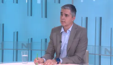 Mlađenović: Ne mogu ministri na Mladićevoj sahrani biti u svojstvu građana – do 16h biti za EU, a u 16:01 protiv njenih vrednosti