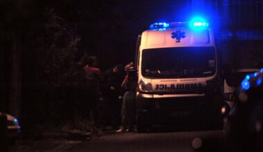 Motociklista se “zakucao” u kravu na Zlatiboru! Vozač povređen, životinja preminula (video)