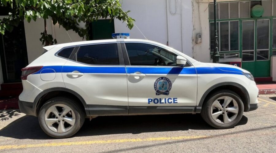 NA DVA LOKALA U CENTRU ATINE BAČENE BOMBE: Niko nije povređen