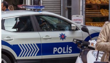 NAPAD ISPRED SREDNJE ŠKOLE U TURSKOJ: U pucnjavi povređeno više osoba, policija privela osumnjičenog!