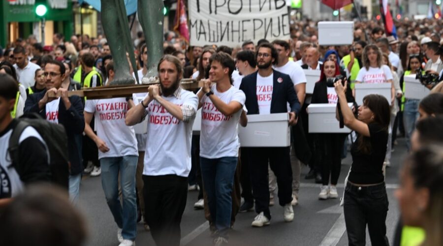 NASTAVAK PRITISAKA U PREDIZBORNOJ KAMPANJI: Student Pravnog pozvan na „informativni razgovor“ dan nakon predaje liste RIK-u!
