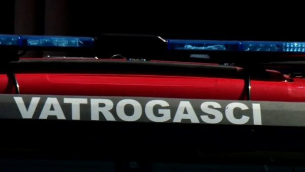ПОНОВО ГОРИ ХРВАТСКА: На терену 61 ватрогасац са 20 возила