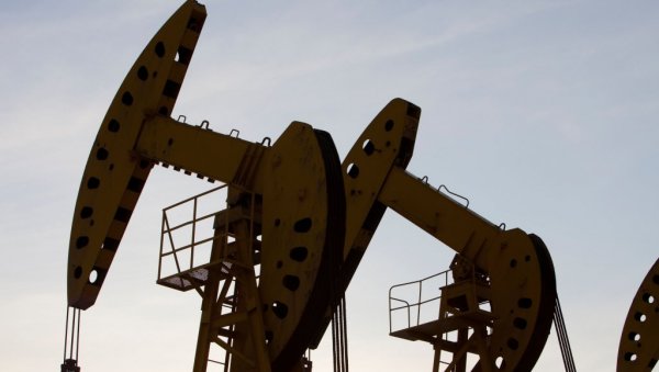 ЛИБИЈА ОБНОВИЛА РАД НАФТОВОДА: Нафтно поље Шарара поново повезано са рафинеријом Завија ЛИБИЈА ОБНОВИЛА РАД НАФТОВОДА: Нафтно поље Шарара поново повезано са рафинеријом Завија
