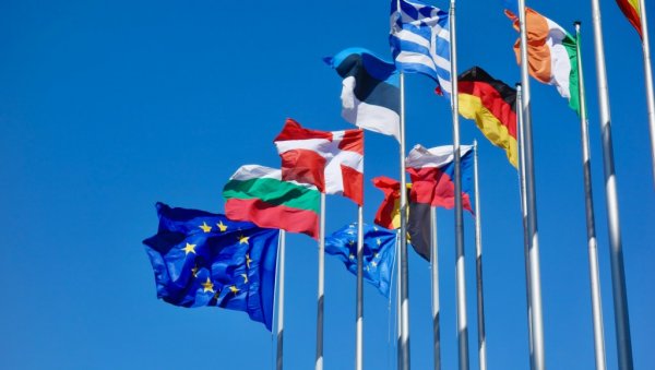 ЕВРОПА НА ИВИЦИ ПРОВАЛИЈЕ: Највеће безбедносно усијање у новијој историји, Немачка и Данска под директним ударом ЕВРОПА НА ИВИЦИ ПРОВАЛИЈЕ: Највеће безбедносно усијање у новијој историји, Немачка и Данска под директним ударом