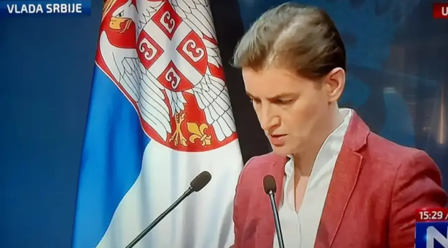 Nakon Vučićeve ostavke, Ana Brnabić će postati prva osoba koja je obavljala tri najvažnije funkcije u zemlji