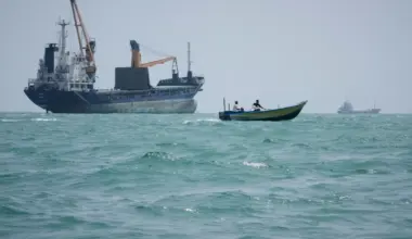 Napad u Ormuskom moreuzu: Pogođen iranski brod, ima mrtvih i ranjenih