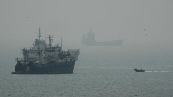 ОРМУСКИ МОРЕУЗ ОСТАЈЕ ЗАТВОРЕН ДО ДАЉЊЕГ Галибаф: Наши ставови су потпуно јасни и рационални ОРМУСКИ МОРЕУЗ ОСТАЈЕ ЗАТВОРЕН ДО ДАЉЊЕГ Галибаф: Наши ставови су потпуно јасни и рационални