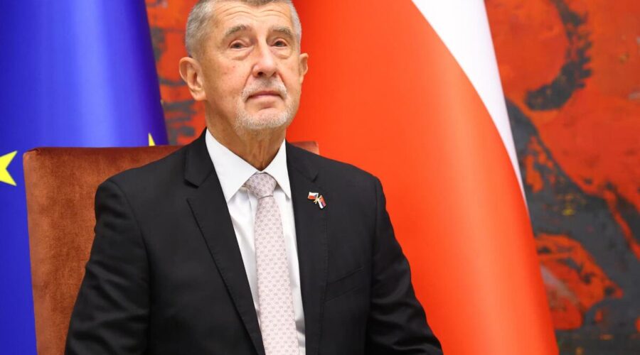 “Ne želim Treći svetski rat”, Andrej Babiš uprkos svim kritikama ponovo poručio: “Nastaviću da govorim o miru” (video)
