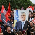 Nekoliko dana pred presudu vođama tzv. OVK za ratne zločine, u Prištini masovni protest podrške