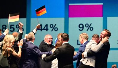 Nemačka na iglama! Samo dve nedelje posle šoka novi izbori: AfD juri trijumf, Merc pod pritiskom, EU strepi