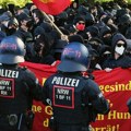Nemački biskup strahuje od pobede AfD: "Ljudi se lako zavedu i to me plaši, bez reči sam kada vidim kako se umanjuje opasnost…