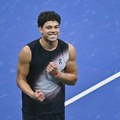 Novak mu "spustio slušalicu", sada će igrati finale US Opena: Evo kako je rešen spektakl u Njujorku VIDEO