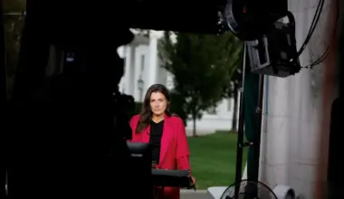 Novinarki CNN uskraćen pristup Beloj kući, oduzete i akreditacije nakon Trampove najave zabrane