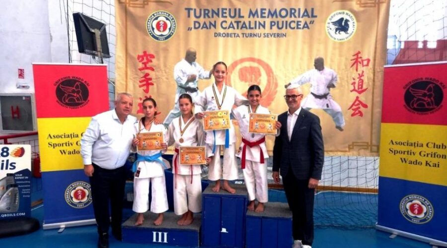ODLIČAN START ĆUPRIJSKIH KARATISTA: Medalje iz Rumunije i iz Bora (foto)