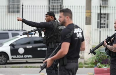 OSUMNJIČEN ZA 16 UBISTAVA, TVRDI DA IH JE 80: Brazilac uhapšen dok je pokušavao da pobegne prerušen u ženu!