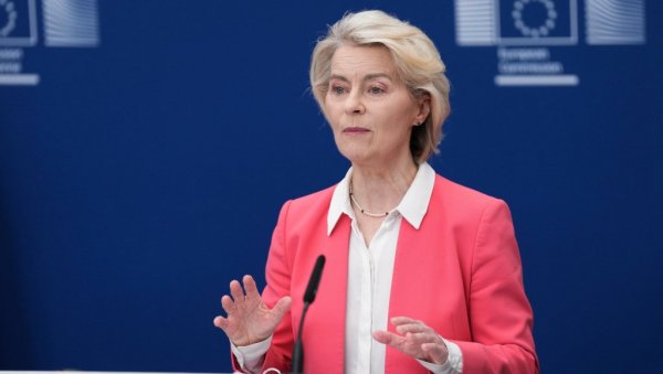 ОДГОВОРИЋЕМО НА ХИБРИДНИ РАТ РУСИЈЕ: Урсула фон дер Лајен се хитно огласила због напада у Бранденбургу и Лајпцигу ОДГОВОРИЋЕМО НА ХИБРИДНИ РАТ РУСИЈЕ: Урсула фон дер Лајен се хитно огласила због напада у Бранденбургу и Лајпцигу