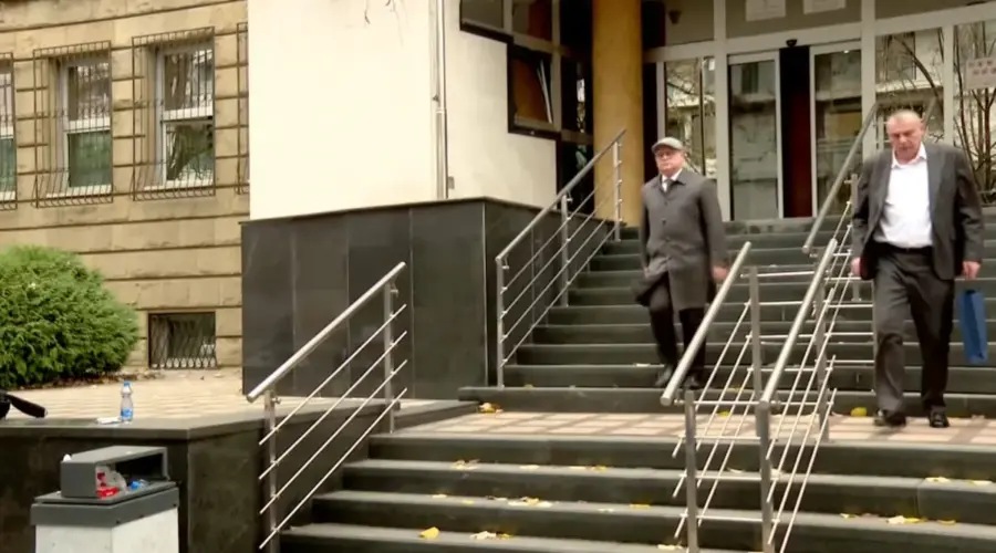 Odlaže se početak suđenja za „Nadstrešnicu“: Branioci Vesića, Dimoski i Tanasković podneli zahtev Vrhovnom sudu