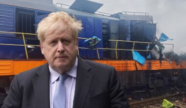 Oglasio se Boris Džonson nakon što je ruski dron na ukrajinskoj granici pogodio voz iza onog u kome se nalazio.