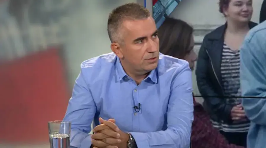 Oglasio se Danijel Sinani i objasnio šta misli da je motiv napada na njega: Napadač je izgovorio uvrede na savršenom srpskom jeziku