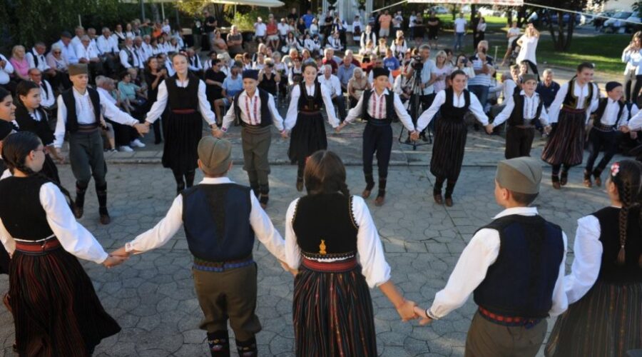 PESMA ČUVA KORENE: U nedelju Smotra narodnog stvaralaštva u Kraljevu