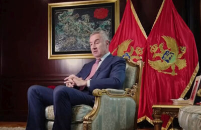 PODNETA KRIVIČNA PRIJAVA PROTIV MILA ĐUKANOVIĆA: Bivši šef države se tereti za pljačku tešku desetine miliona evra!