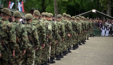 POLAGANjE ZAKLETVE NA VOJNOJ AKADEMIJI: Prisustvuje ministar Gašić (VIDEO)