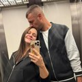 PORODILA SE SILVIJA NEDELJKOVIĆ! Pevačica posle 17 godina borbe postala majka blizanaca