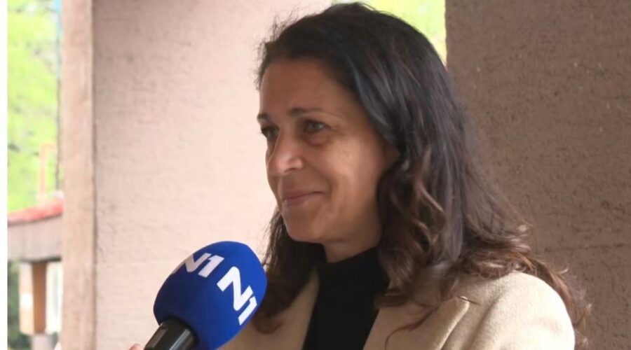 POSLANICA IZDALA POVERENJE MLADIH: Bivša odbornica iz grupe Glas mladih opština Kula postala samostalna i glasala kao SNS!