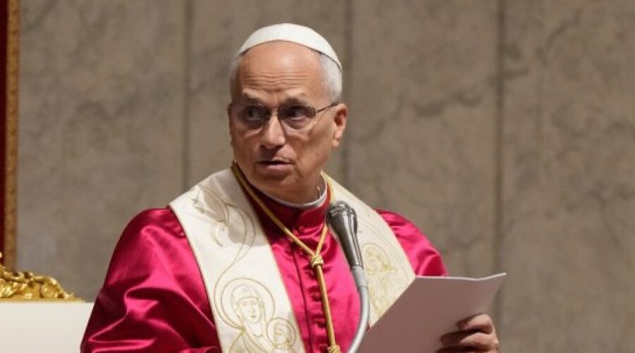 Papa pozvao Rusiju i Ukrajinu da sednu za pregovarački sto