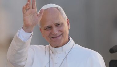 Papa pozvao na sisteme veštačke inteligencije koji ne podstiču podele unutar društava